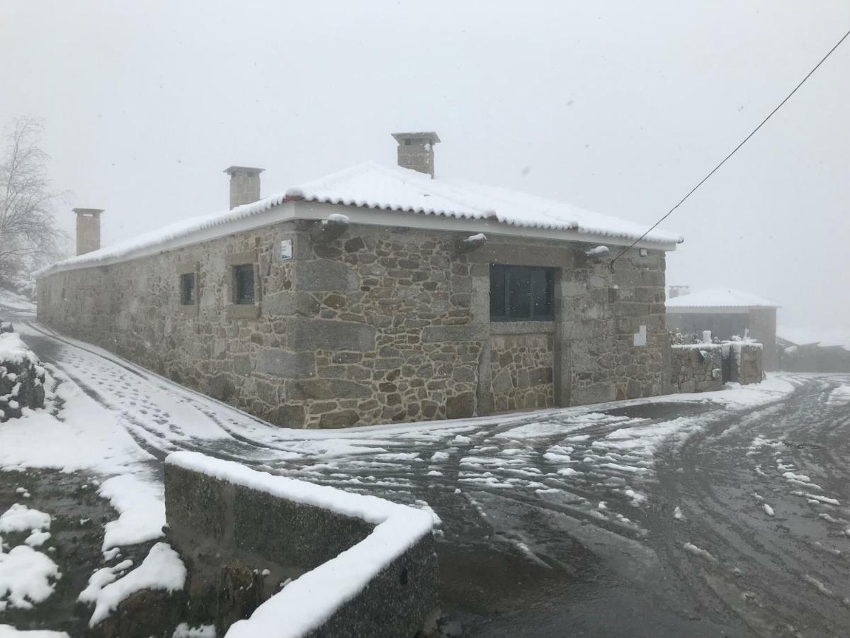 Quinchoso Dos Bentos Villa Вила Пука де Агияр Екстериор снимка